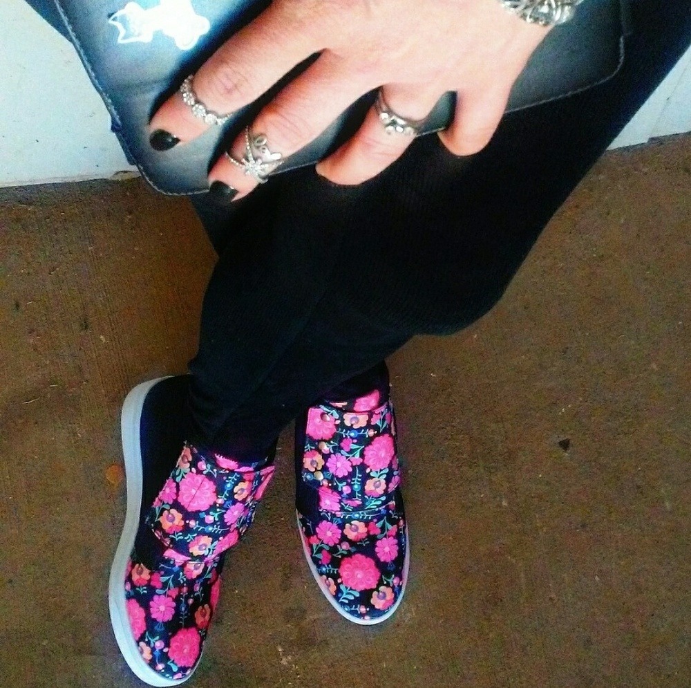 Floral Brazilian sneakers